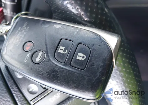 2013 Lexus Ls 460 z USA, uszkodzony, nr VIN JTHCL5EFXD5018818